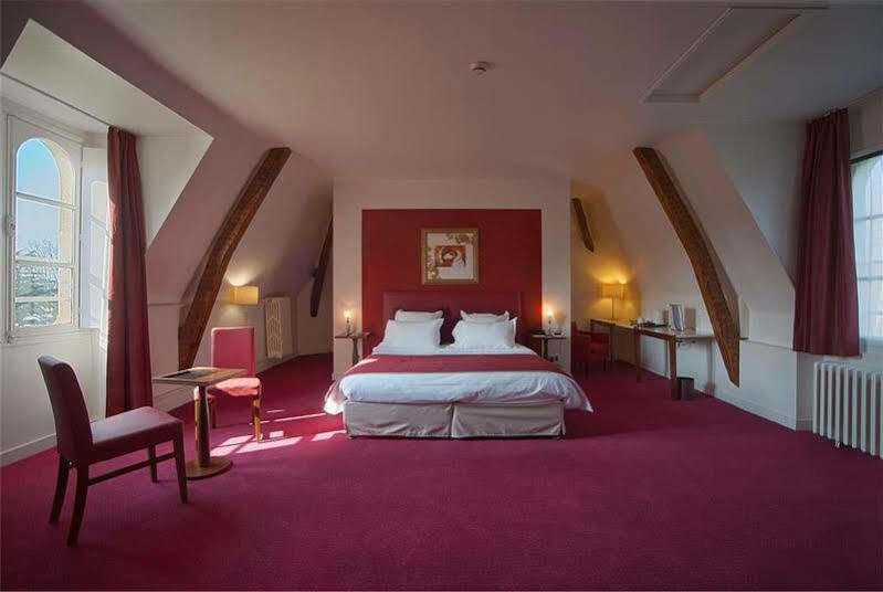 Country Club Hotell Yvré-lʼÉvêque Eksteriør bilde