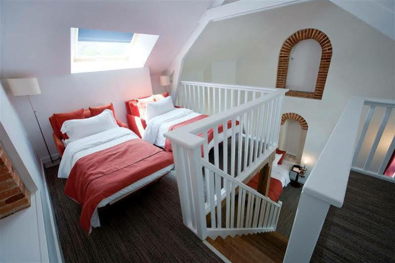 Country Club Hotell Yvré-lʼÉvêque Eksteriør bilde